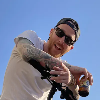 Listen to Lessko, watch music videos, read bio, see tour dates & more!