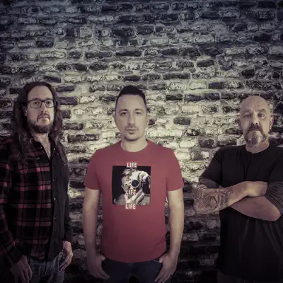 Listen to Dirty Snake Mouth, watch music videos, read bio, see tour dates & more!