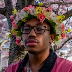 Emil Beckfordを聴いたり、ミュージックビデオを鑑賞したり、経歴やツアー日程などを確認したりしましょう！