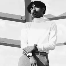 Jamesïo dinle, müzik videolarını izle, biyografisini oku, tur tarihlerini ve daha fazlasını gör!