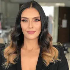 Posłuchaj wykonawcy Eltina Minarolli, obejrzyj teledyski, przeczytaj biografię, zobacz daty tras koncertowych i nie tylko!