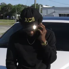 收听 XCII、观看音乐视频、阅读小传、查看巡演日期等 ！