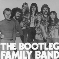 Your mama don't dance