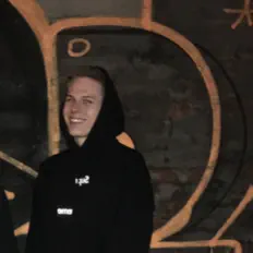 Poslechněte si interpreta Yung Wifi, sledujte hudební videa, přečtěte si životopis, podívejte se na data turné a další informace.