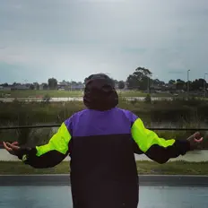 Escucha a cd., mira videos musicales, lee su biografía, consulta las fechas de las gira y más.