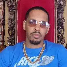 H.B.Rを聴いたり、ミュージックビデオを鑑賞したり、経歴やツアー日程などを確認したりしましょう！