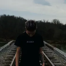 Écoutez rgeinsanity, regardez des vidéoclips, lisez la biographie, consultez les dates de tournée et plus encore !