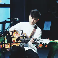 許明峰 Ming Fung을(를) 듣고, 뮤직 비디오를 보고, 약력을 읽고, 투어 일정 등을 확인하세요!