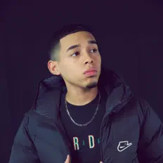 Ouve Mc Kegoo, vê vídeos de música, lê a biografia, vê as datas da digressão e muito mais!