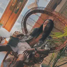 收听 Tony 2 Squares、观看音乐视频、阅读小传、查看巡演日期等 ！