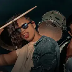 Luister naar Skripstion, bekijk muziekvideo's, lees de bio, bekijk de tourdata, en meer!