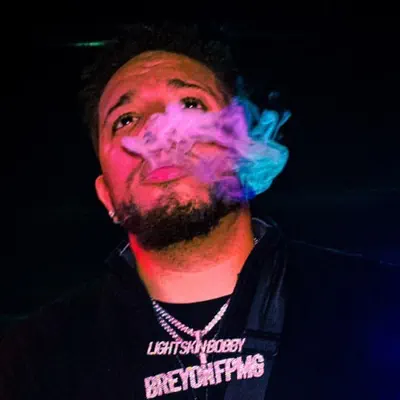 Listen to Lightskin Bobby, watch music videos, read bio, see tour dates & more!
