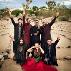 Fanna-Fi-Allah Sufi Qawwali Party सुनें, म्यूज़िक वीडियो देखें, बायो पढ़ें, दौरे की तारीखें और बहुत कुछ देखें!