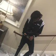 Ακούστε περιεχόμενο από Bsc Lil Juhn, παρακολουθήστε μουσικά βίντεο, διαβάστε το βιογραφικό, δείτε ημερομηνίες περιοδείας, και πολλά ακόμη!