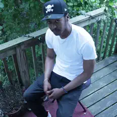 聆聽 Malik Yasul、觀看音樂影片、閱讀小傳、查看巡演日期等！