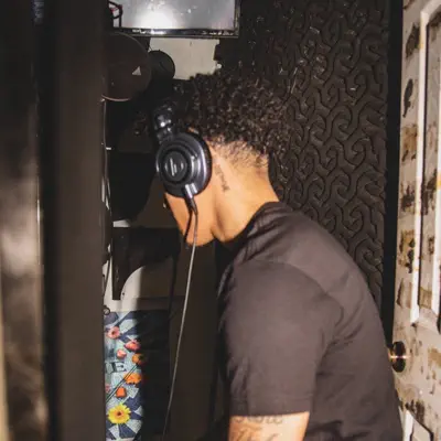 Listen to Beezy, watch music videos, read bio, see tour dates & more!