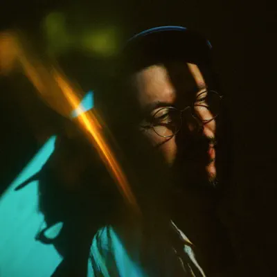 Listen to V.Raeter, watch music videos, read bio, see tour dates & more!