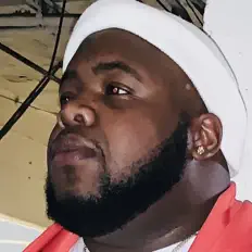 Luister naar rj baako, bekijk muziekvideo's, lees de bio, bekijk de tourdata, en meer!