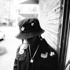 Escucha a Jae Tilt, mira videos musicales, lee su biografía, consulta las fechas de las gira y más.