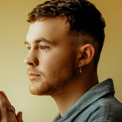 Listen to Georic Lomas, watch music videos, read bio, see tour dates & more!
