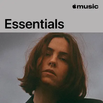 Emma Ruth Rundle Essentials