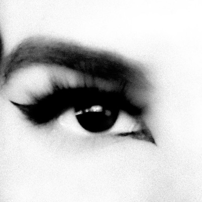 Angel Wing Eyes - Single