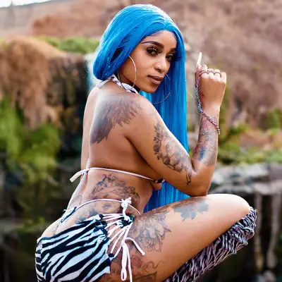 Listen to Sizzle Manizzle, watch music videos, read bio, see tour dates & more!