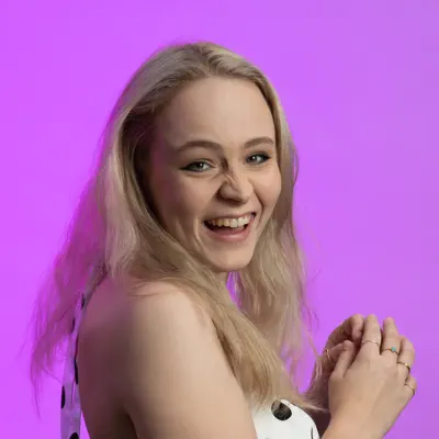 Listen to Ally Eandi, watch music videos, read bio, see tour dates & more!