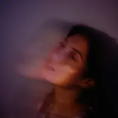 Ouve kessari, vê vídeos de música, lê a biografia, vê as datas da digressão e muito mais!