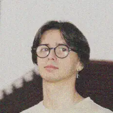 Posłuchaj wykonawcy AD€LL 2000, obejrzyj teledyski, przeczytaj biografię, zobacz daty tras koncertowych i nie tylko!