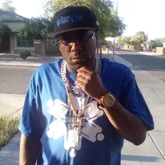 Écoutez Dj No Question, regardez des vidéoclips, lisez la biographie, consultez les dates de tournée et plus encore !