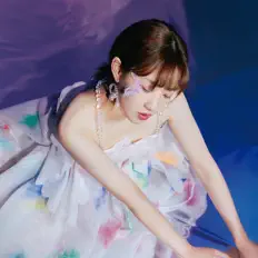 Listen to 李想Evelyn, watch music videos, read bio, see tour dates & more!