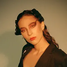 Listen to Abby Diamond, watch music videos, read bio, see tour dates & more!