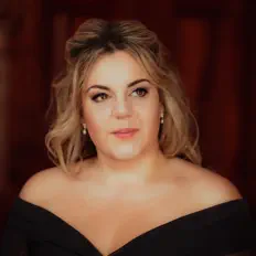 Ouça Gabriella Di Laccio, assista a videoclipes, leia a biografia, veja as datas das turnês e mais!