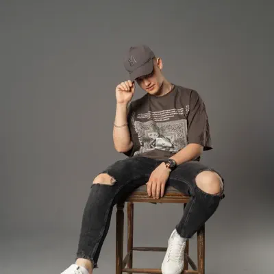 Listen to Rashid Khalbaev, watch music videos, read bio, see tour dates & more!
