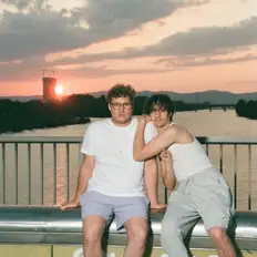 Listen to Wiener Planquadrat, watch music videos, read bio, see tour dates & more!