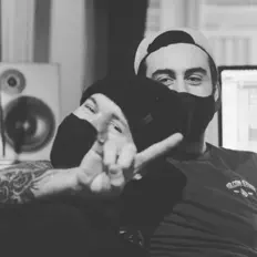 Bristol Mines सुनें, म्यूज़िक वीडियो देखें, बायो पढ़ें, दौरे की तारीखें और बहुत कुछ देखें!