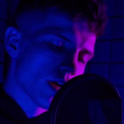 Listen to Гексли, watch music videos, read bio, see tour dates & more!