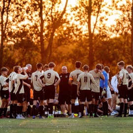 V T og et F (feat. Matti, Madder, Krølle, Otti & Jesper Bigtime) Hjalteidd