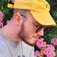 MarvEllis을(를) 듣고, 뮤직 비디오를 보고, 약력을 읽고, 투어 일정 등을 확인하세요!