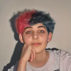 Escucha a zubbyzubz, mira videos musicales, lee su biografía, consulta las fechas de las gira y más.