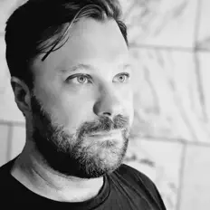 Luke Carr Maskellを聴いたり、ミュージックビデオを鑑賞したり、経歴やツアー日程などを確認したりしましょう！