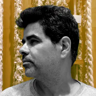 Listen to André Barroso, watch music videos, read bio, see tour dates & more!