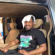 Theboy_Javv: песни, клипы, биография, даты выступлений и многое другое.