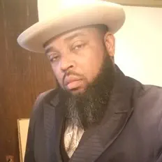 Écoutez Remnant, regardez des vidéoclips, lisez la biographie, consultez les dates de tournée et plus encore !