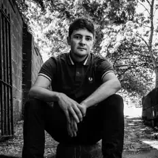 Écoutez Greg Poole, regardez des vidéoclips, lisez la biographie, consultez les dates de tournée et plus encore !