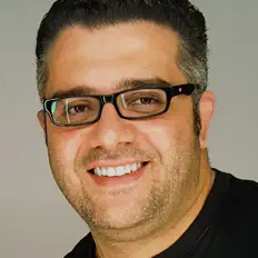 Kareem Abd El-Wahab: песни, клипы, биография, даты выступлений и многое другое.