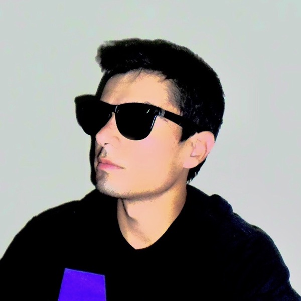 Andrew R's avatar
