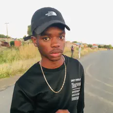 Escucha a Young Jedi, mira vídeos musicales, lee la biografía, consulta fechas de giras y mucho más.