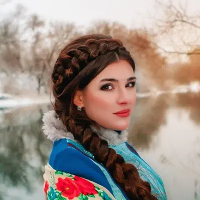 Listen to ЕжеВикА, watch music videos, read bio, see tour dates & more!